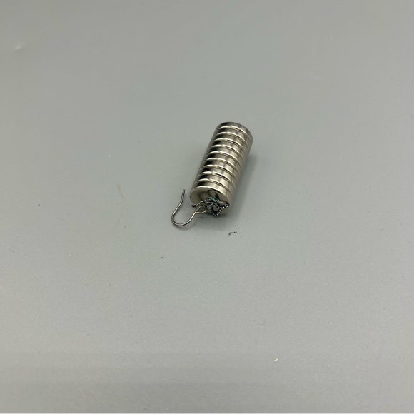 Butterfly Dangle Earrings Silver Tone Magnetic - Picture 6 of 8